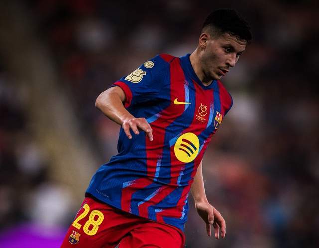 kaiyun-250万捡到宝！巴萨20岁前锋狂飙： 1球2助9.2分 冲击第1冠