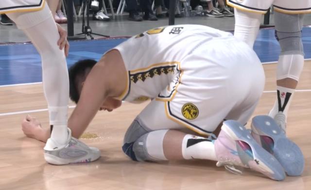 开云-布朗统治 大秋浴血归来！广厦20年磨一剑终登巅峰！