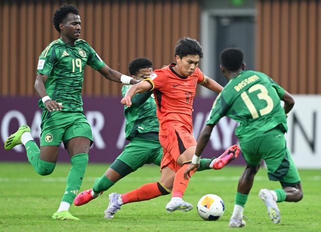 开云体育入口-国青无缘世青赛恐再错过土伦杯 多人将跳级U22