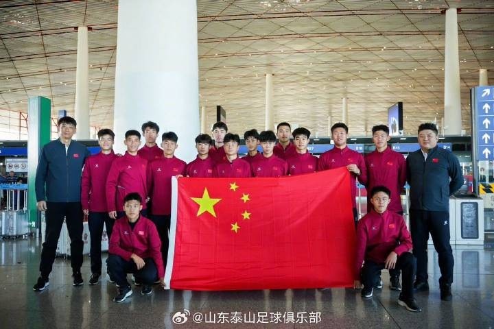 kaiyun-中国球队挑战巴萨！博主：中国犀旺队1-2不敌巴萨09