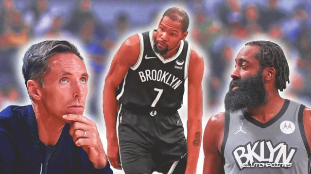 开云体育官网-杜兰特意外被队友撞伤，哈登肩上的担子要更重了