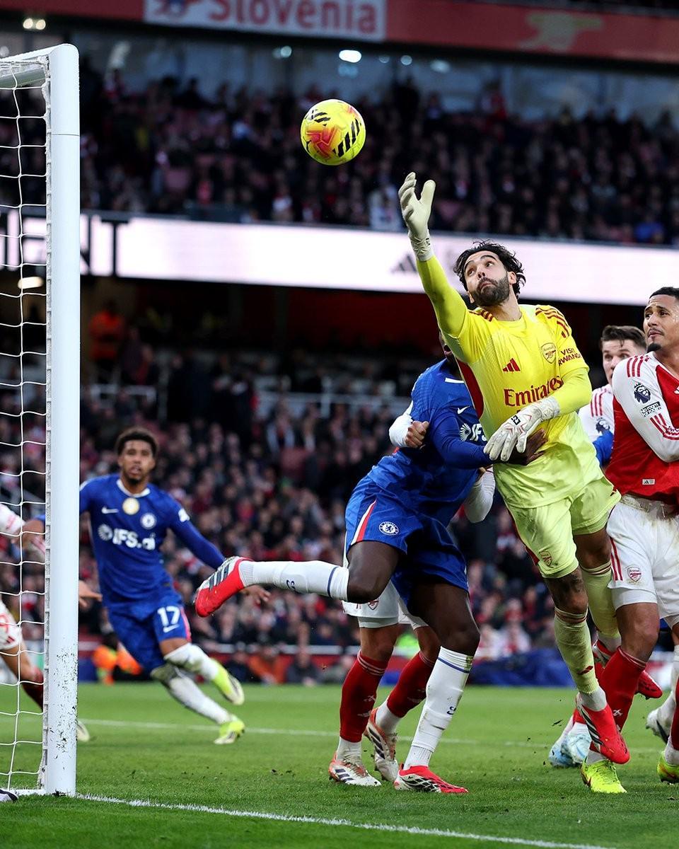 kaiyun-舒梅切尔当面夸赞拉亚：没有你本赛季阿森纳不会是现在的位置