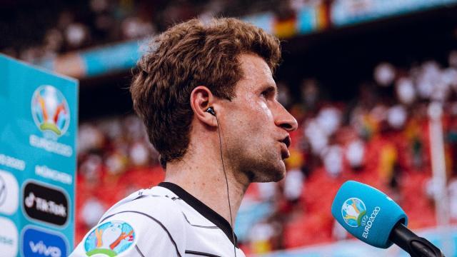 kaiyun-德国将帅齐吹戈森斯 穆勒：原来他在意甲踢球啊……