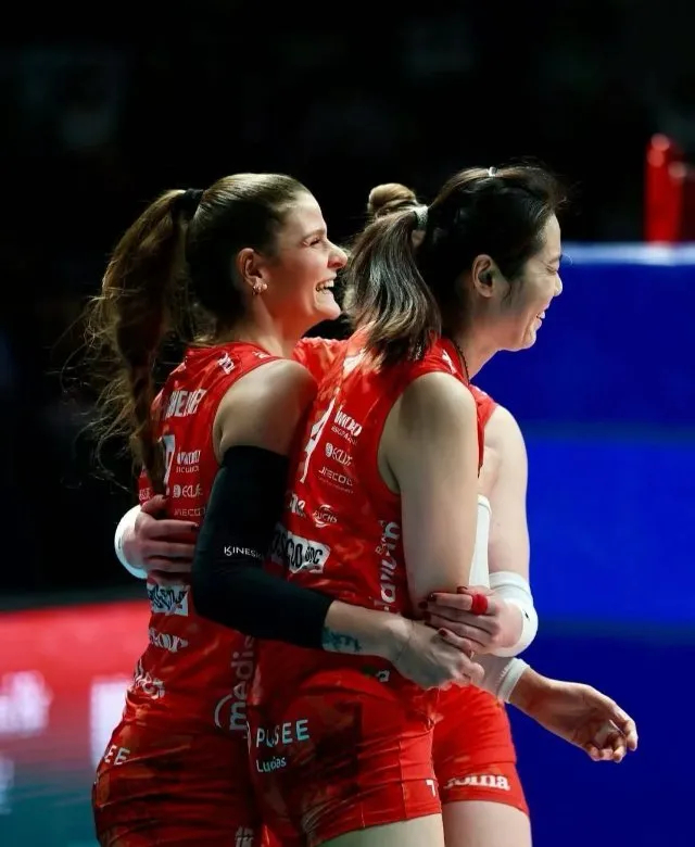 开云-女排主攻分南北？别让地域偏见，耽误了中国女排的未来|庄宇珊|惠若琪|吴梦洁|陈忠和|郎平_新浪体育_新浪新闻